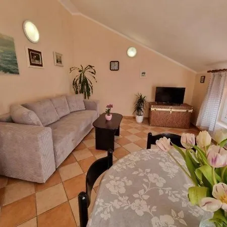Ferienwohnung Fur 5 Personen Ca 65 Qm In Crikvenica, Kvarner Bucht Und Umgebung - B51836 Цриквеница